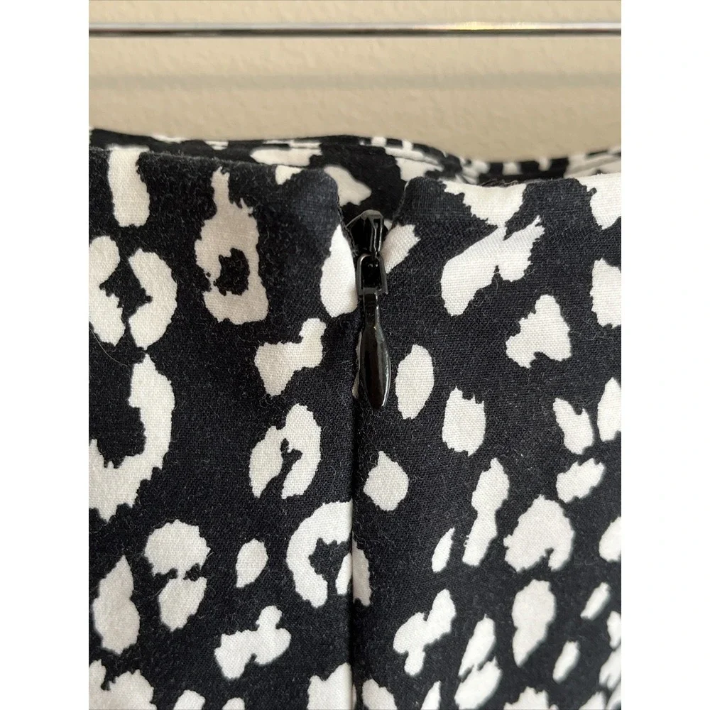 Banana‎ Republic Pencil Skirt Animal Print Black White Zip Size 6 Office Career